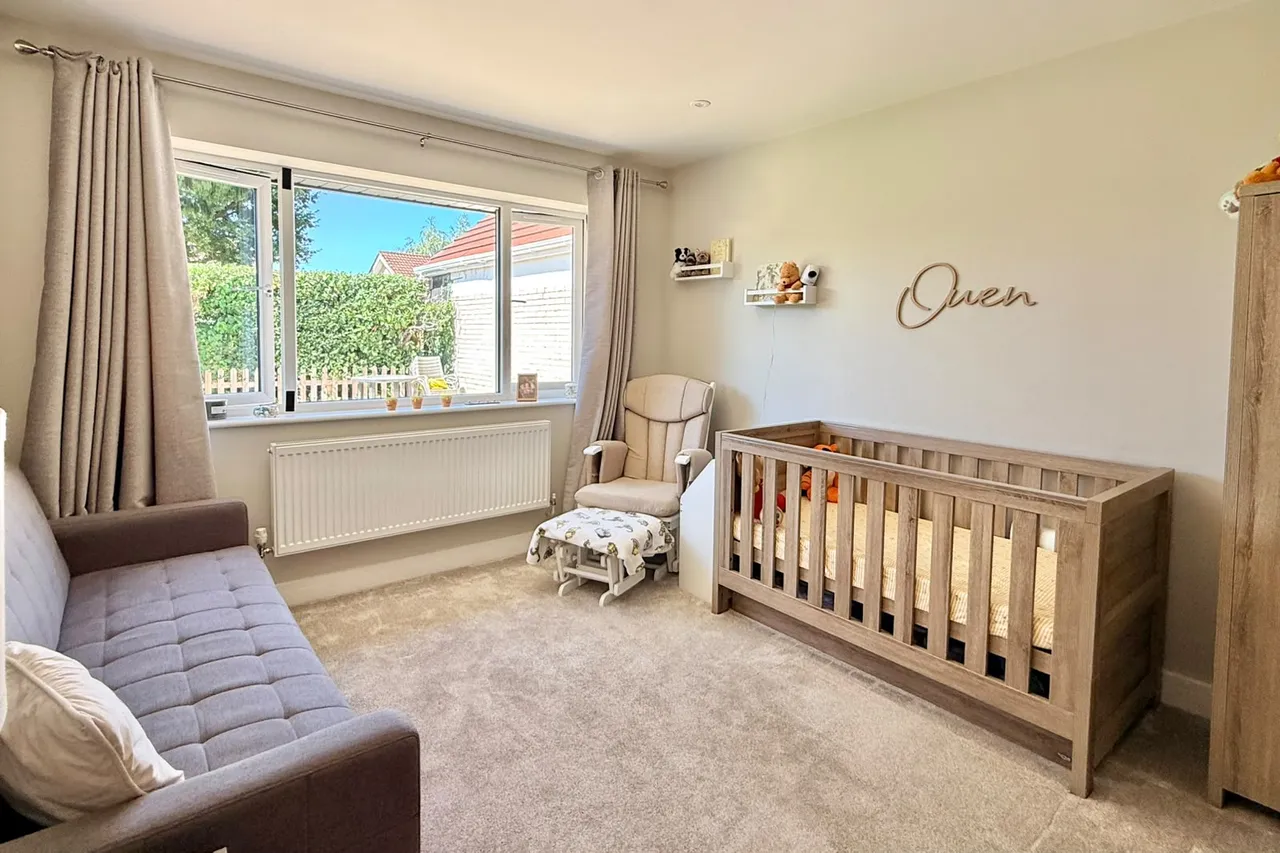 Laurel Lane, St. Leonards, BH24, photo 21