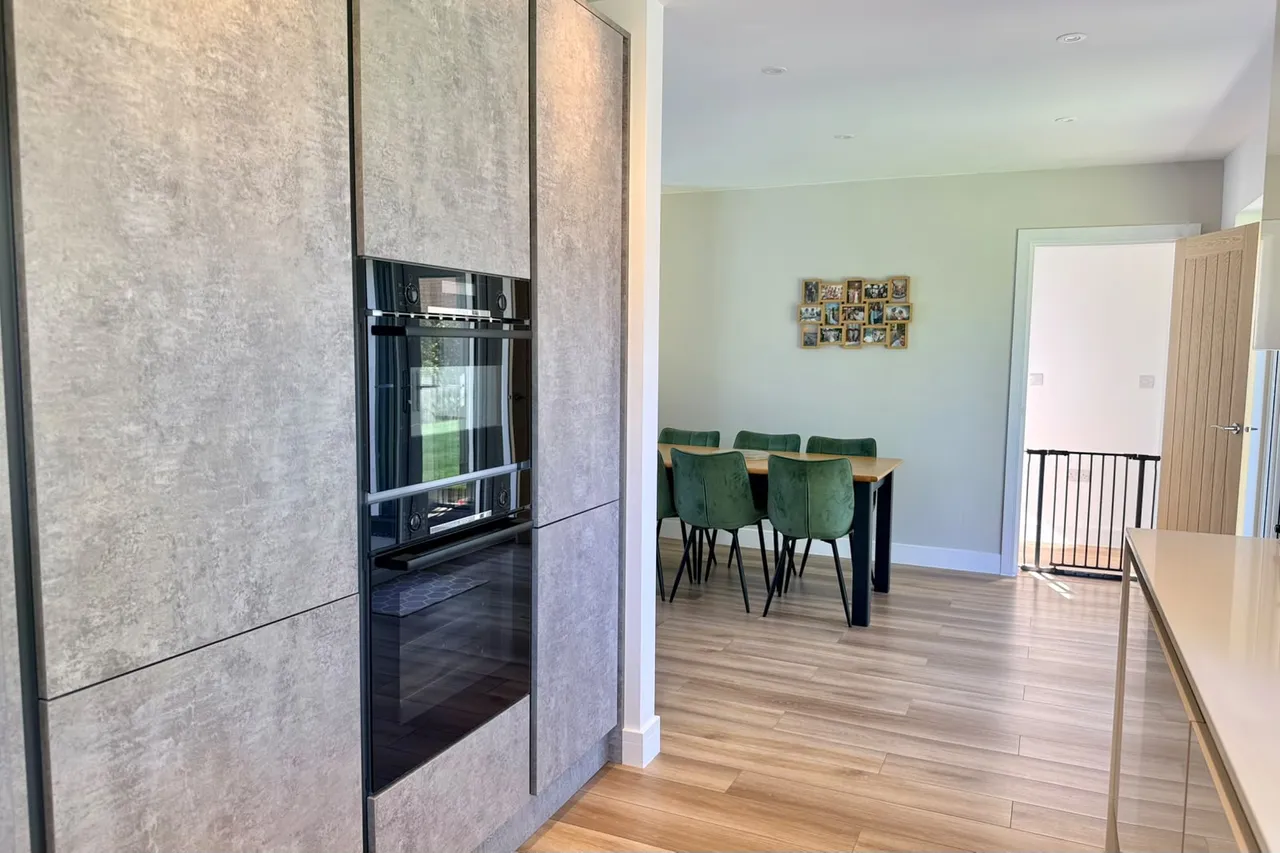 Laurel Lane, St. Leonards, BH24, photo 12