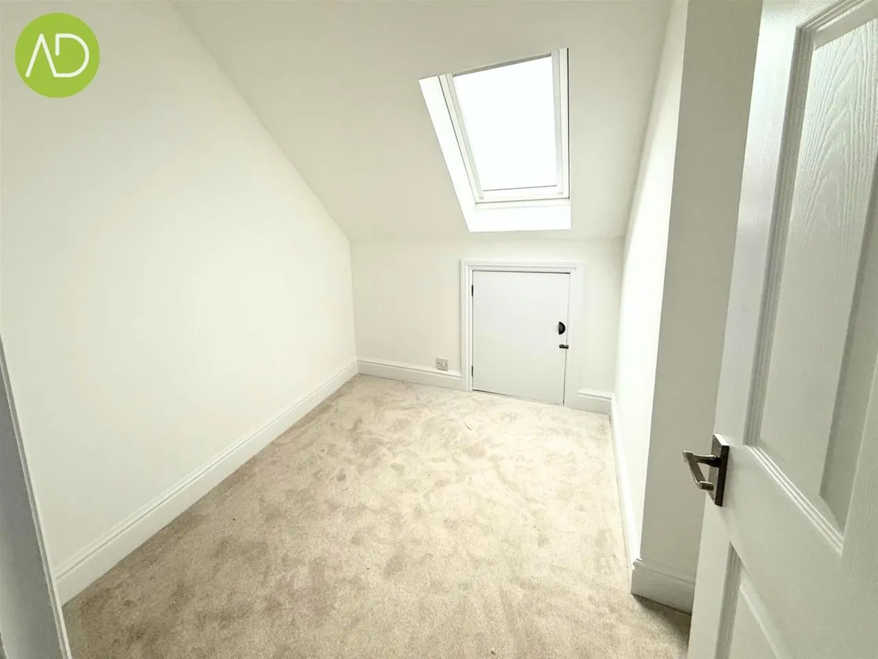 Lowfield Court Hoddesdon, EN11, photo 5