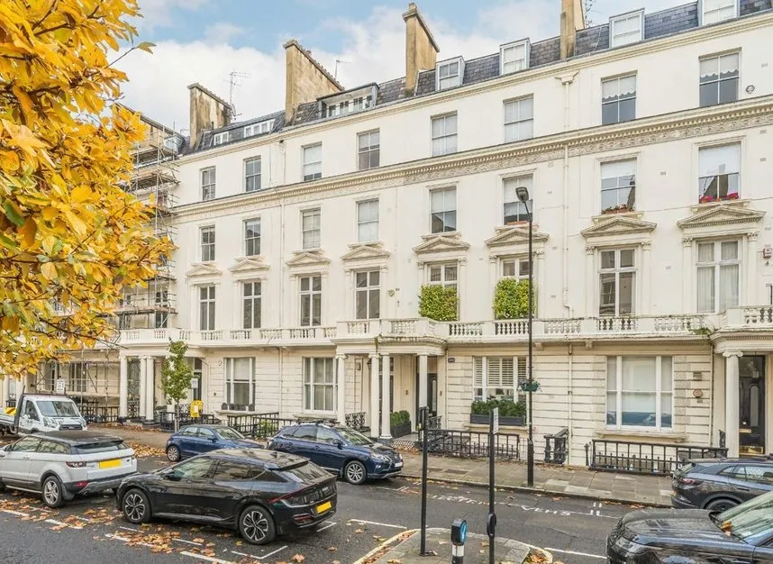 3 bed flat to rent, Warrington Crescent, Little Venice, W9