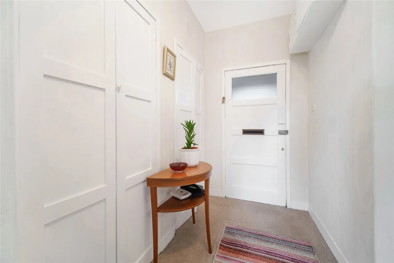 Banchory Avenue, Eastwood, G43, photo 8