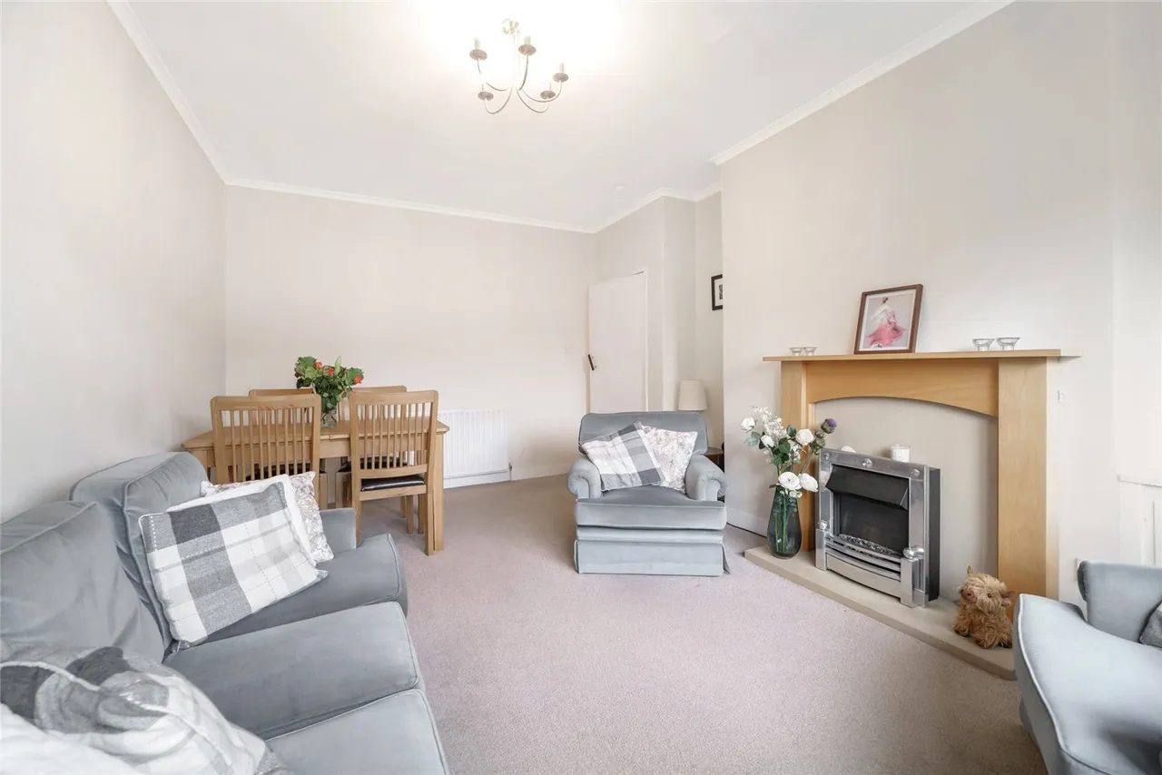 Banchory Avenue, Eastwood, G43, photo 4