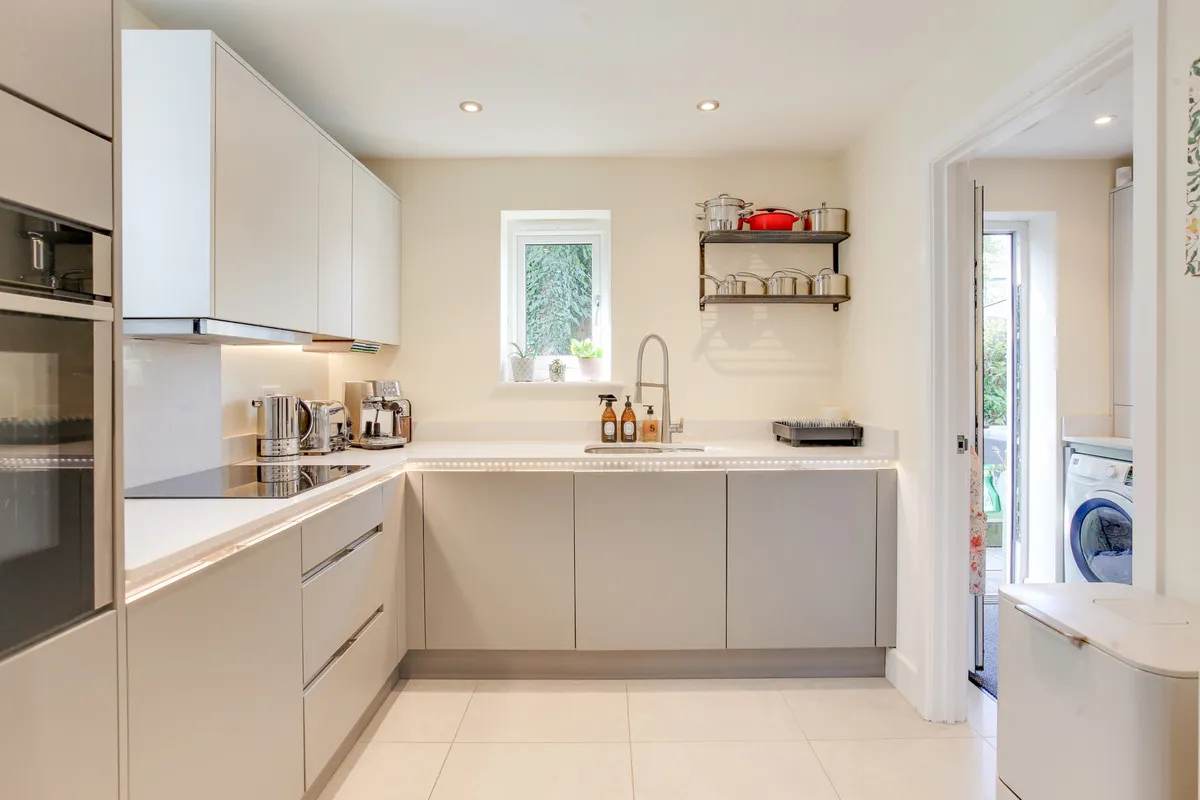 Dunmow, CM6, photo 2