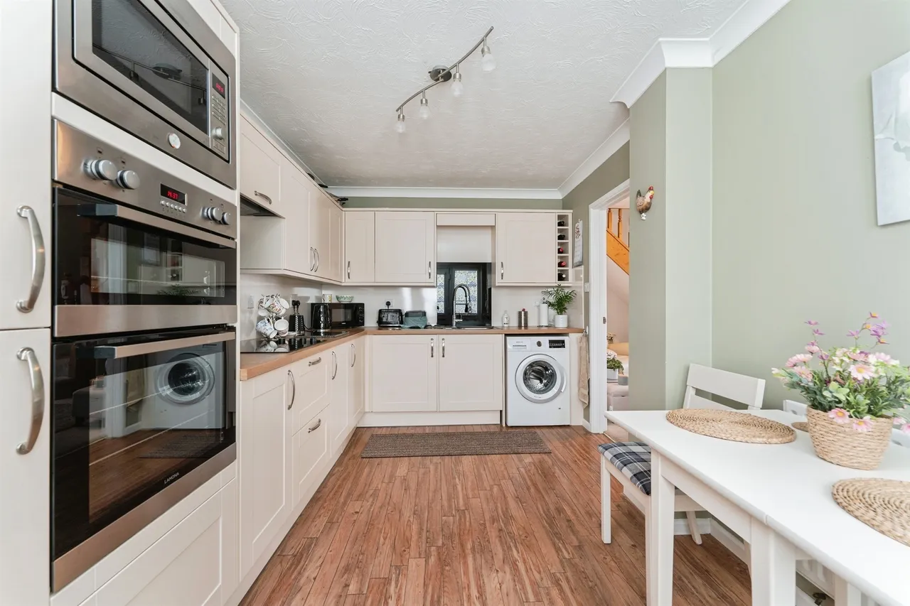 Bury Road, Huntingdon, PE26, photo 8