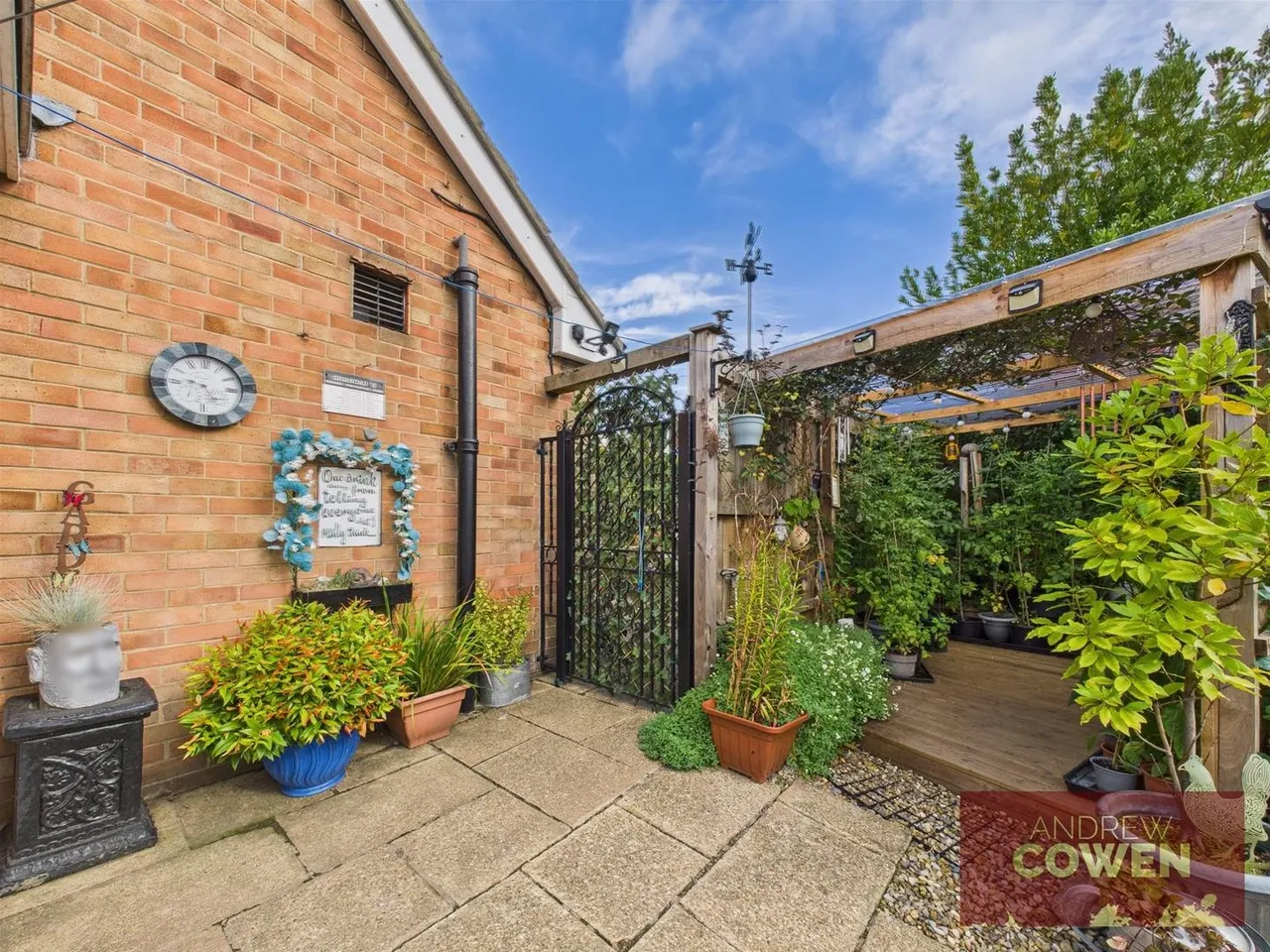 St. Lukes Crescent, Scarborough YO12 6TD, photo 20