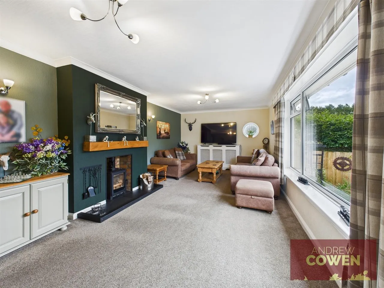 St. Lukes Crescent, Scarborough YO12 6TD, photo 4