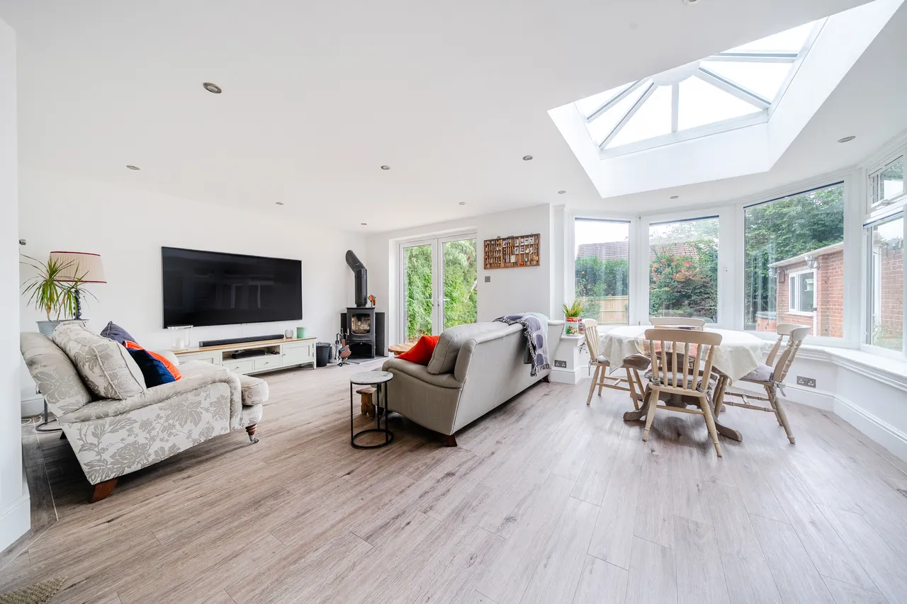Swanwick Lane, Lower Swanwick, SO31, photo 3