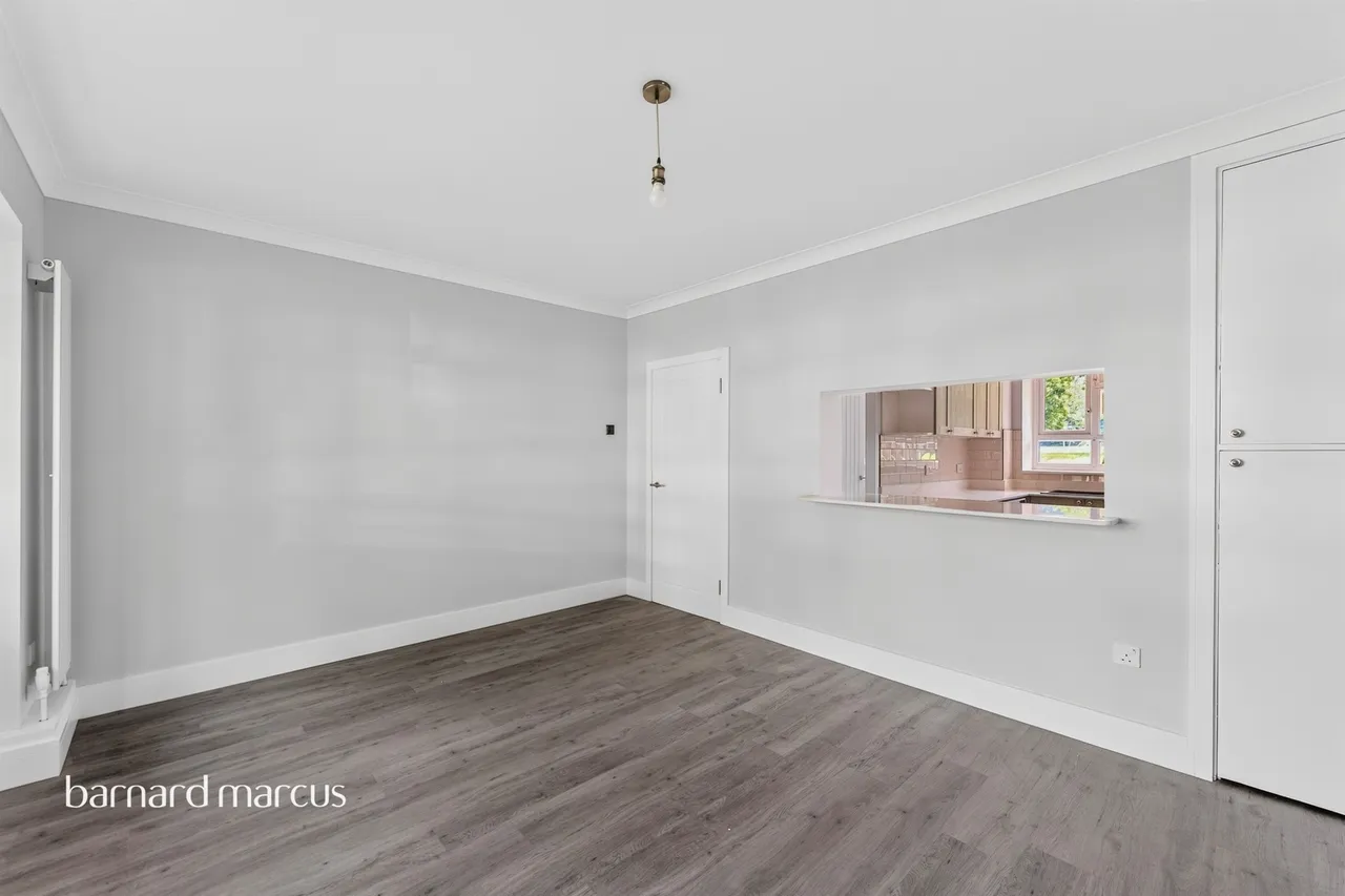 Aldrington Road, London, SW16, photo 2