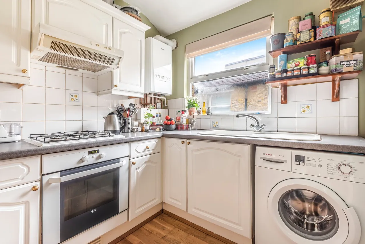 Leahurst Road, Hither Green, London, SE13, photo 6