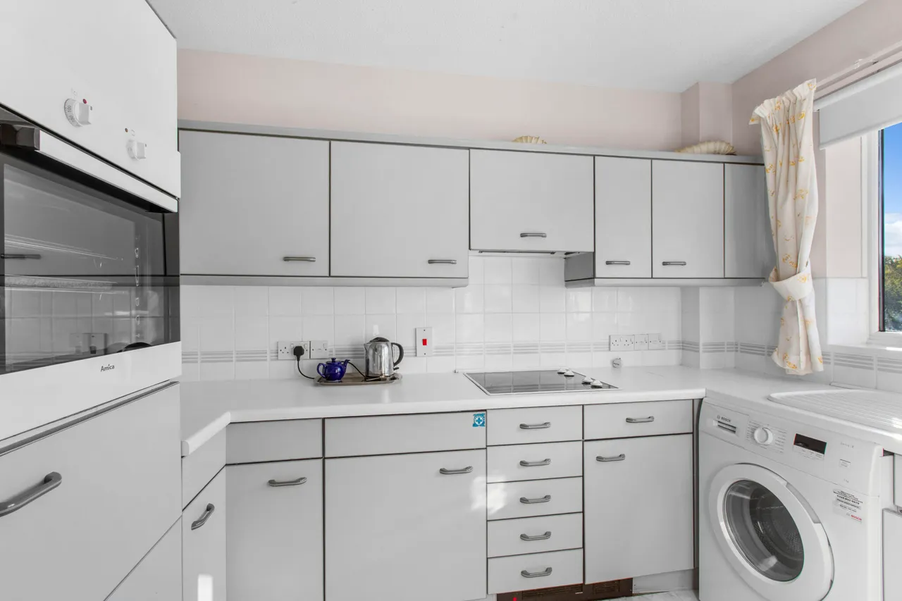 Jasmine Crescent, Princes Risborough, HP27, photo 6