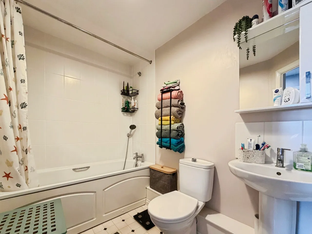 Squirrel Court, Aldershot, Hampshire, GU12 4GB, photo 7