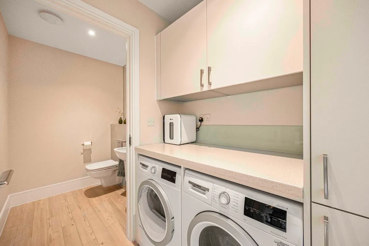 Park View, Chigwell, Essex, IG7 5EF, photo 13