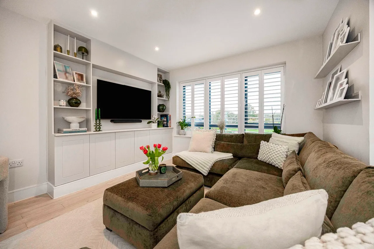Park View, Chigwell, Essex, IG7 5EF, photo 3