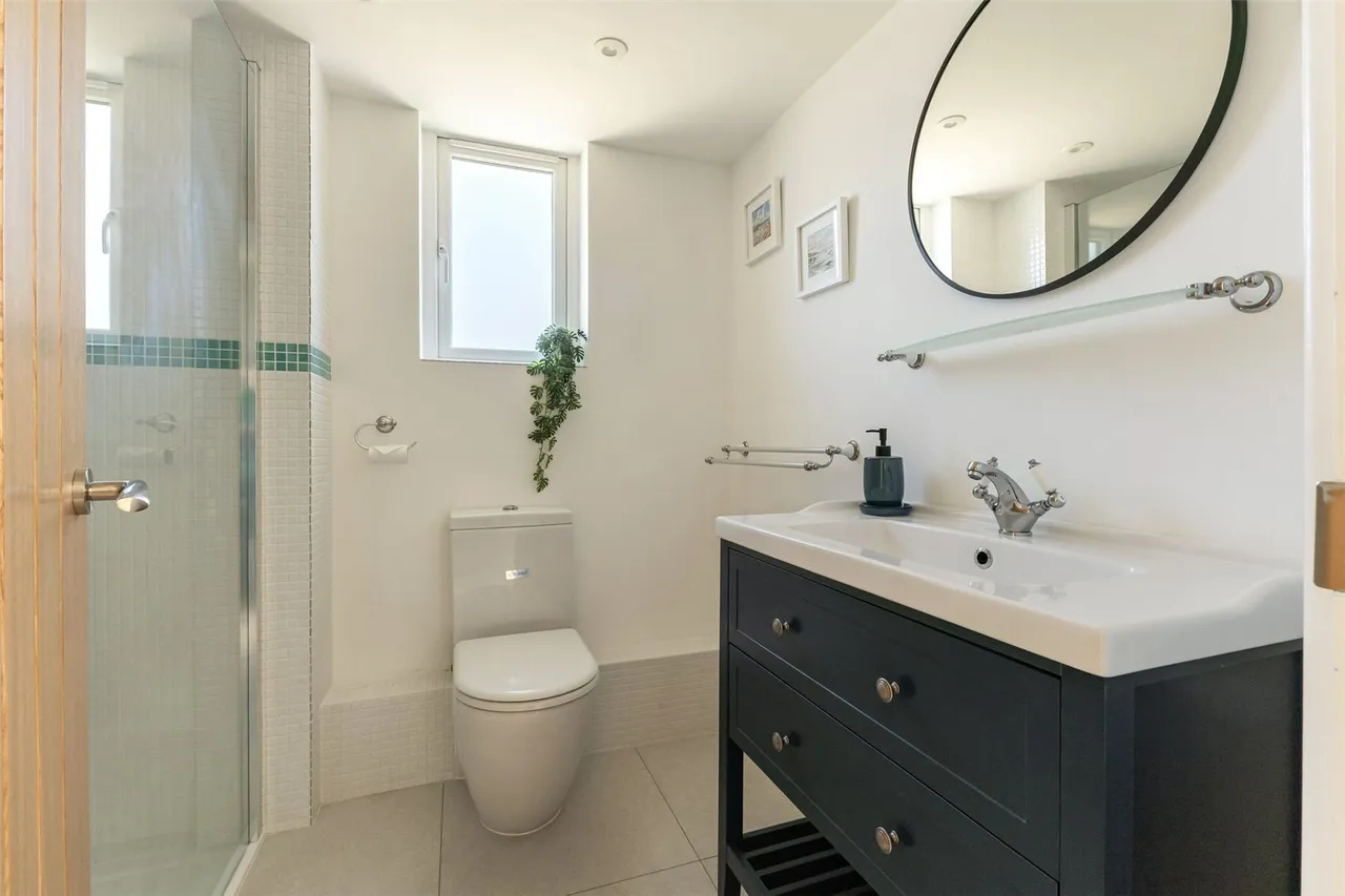 Willow Way, Christchurch, Dorset, BH23, photo 10