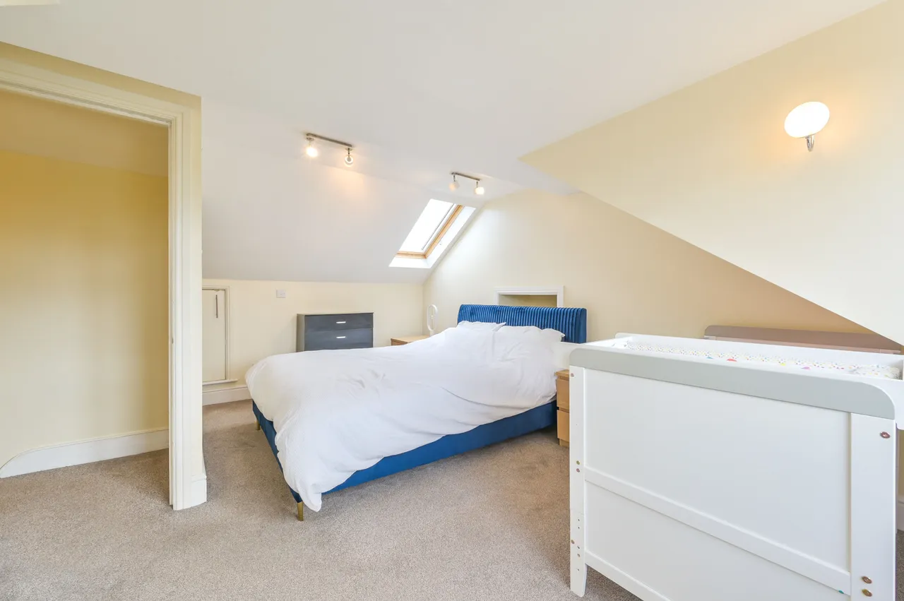 Hanwell, W7, photo 6