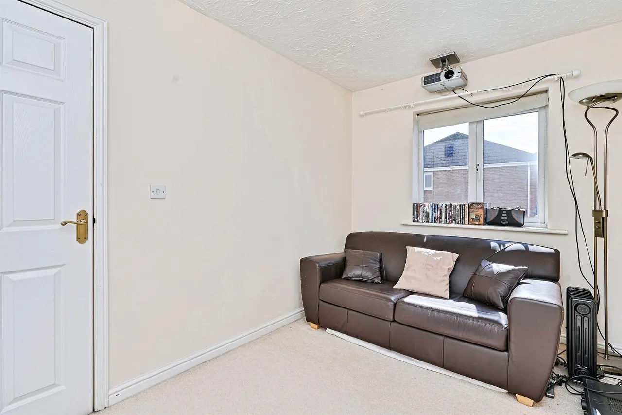 Stephenson Way, Hednesford, WS12, photo 22