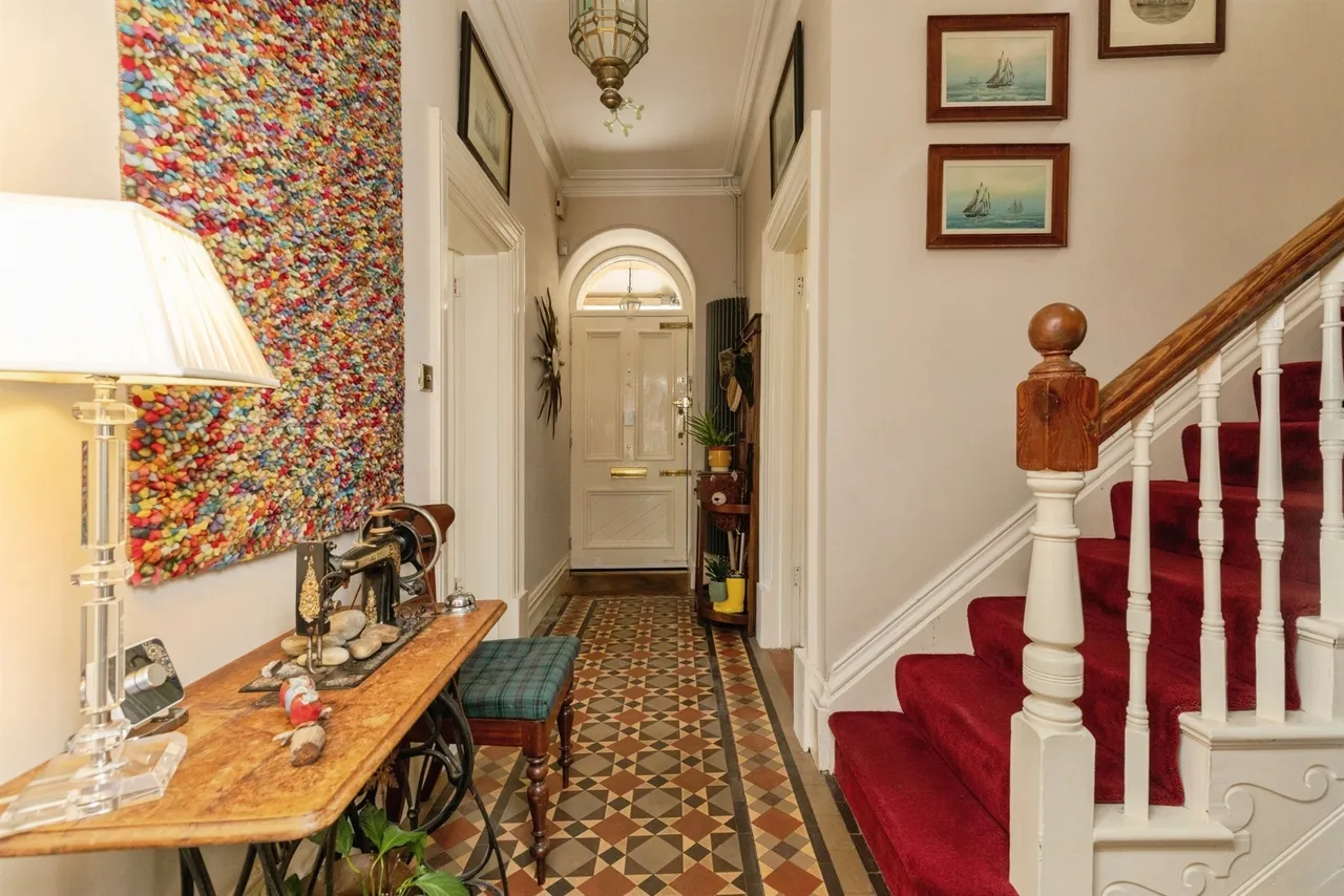 Silver Street, Midsomer Norton, BA3, photo 6