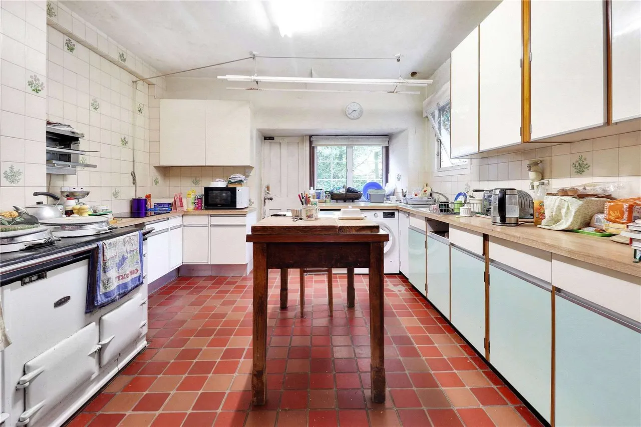 Rowner Road, Billingshurst, West Sussex, RH14 9HT, photo 10