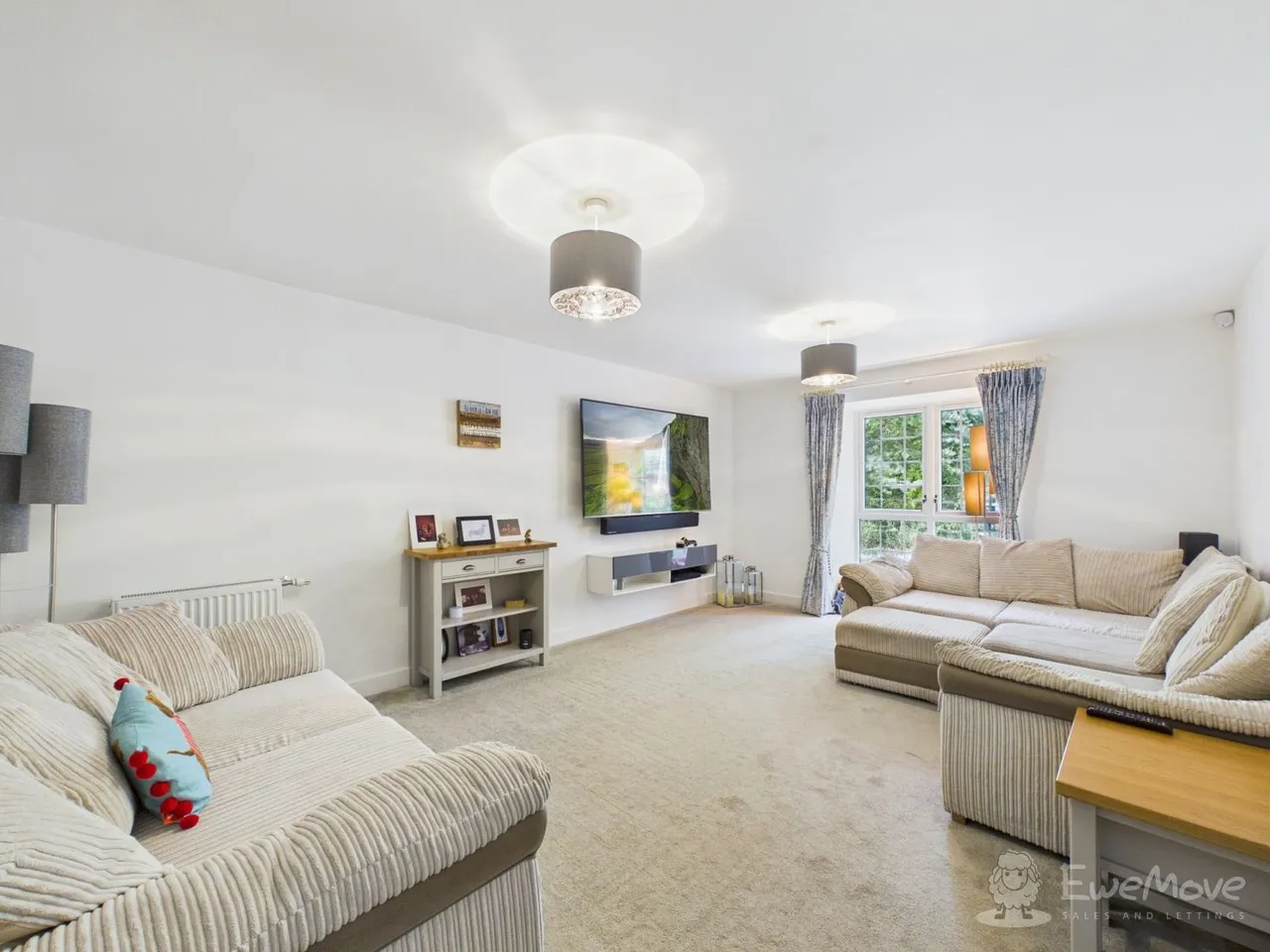 Limber Grove, Bordon, GU35, photo 2