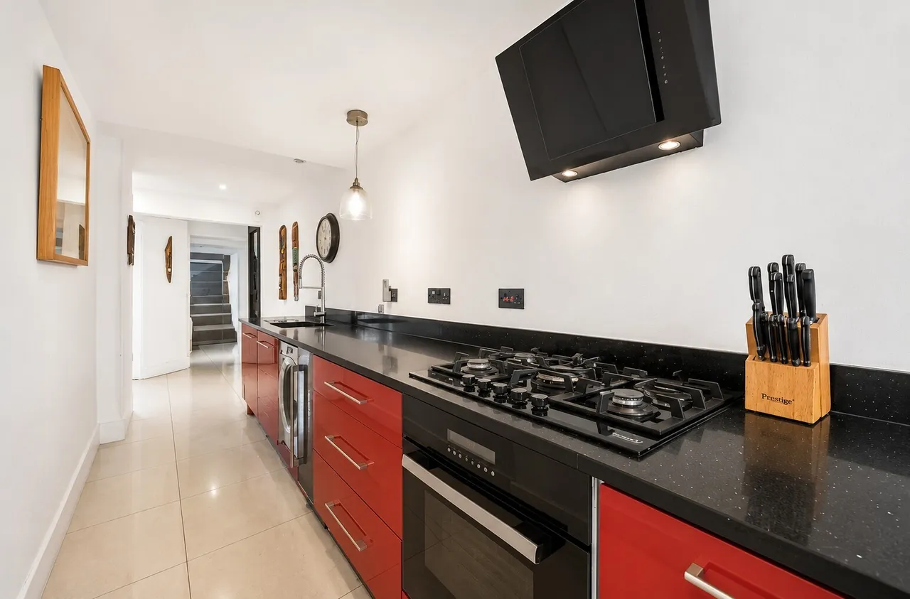 Lansdowne Way, London, SW8, photo 4