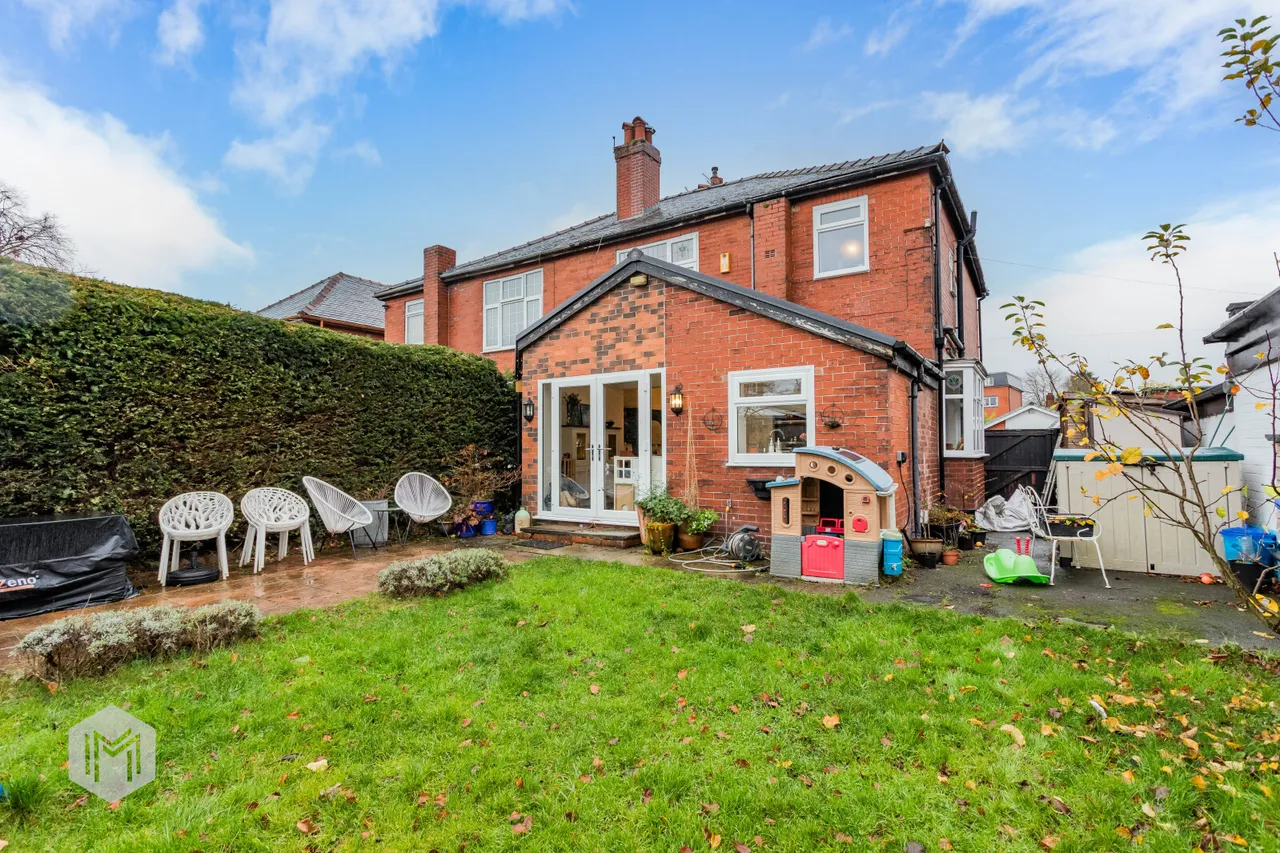 Ashbourne Avenue, Bolton, BL2 1LS, photo 16