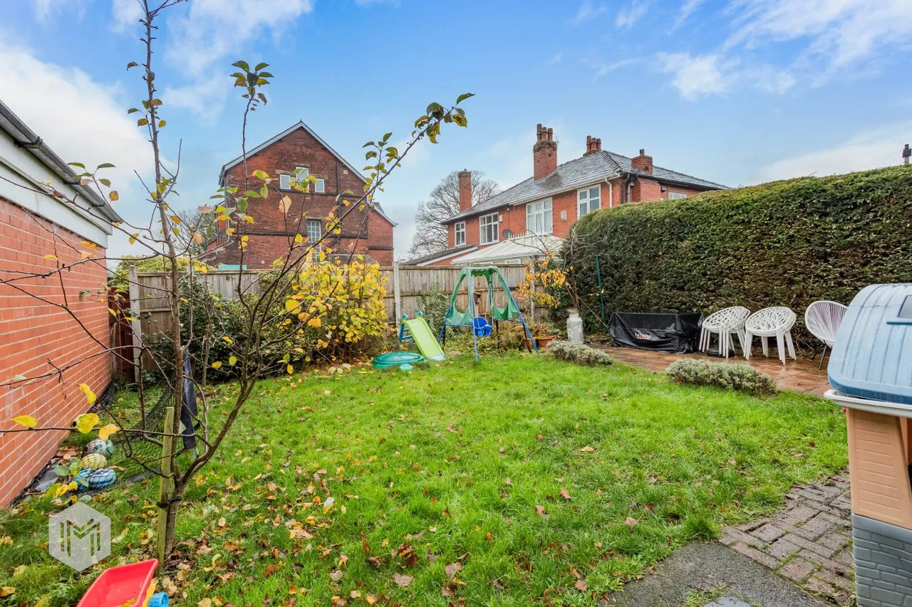 Ashbourne Avenue, Bolton, BL2 1LS, photo 15