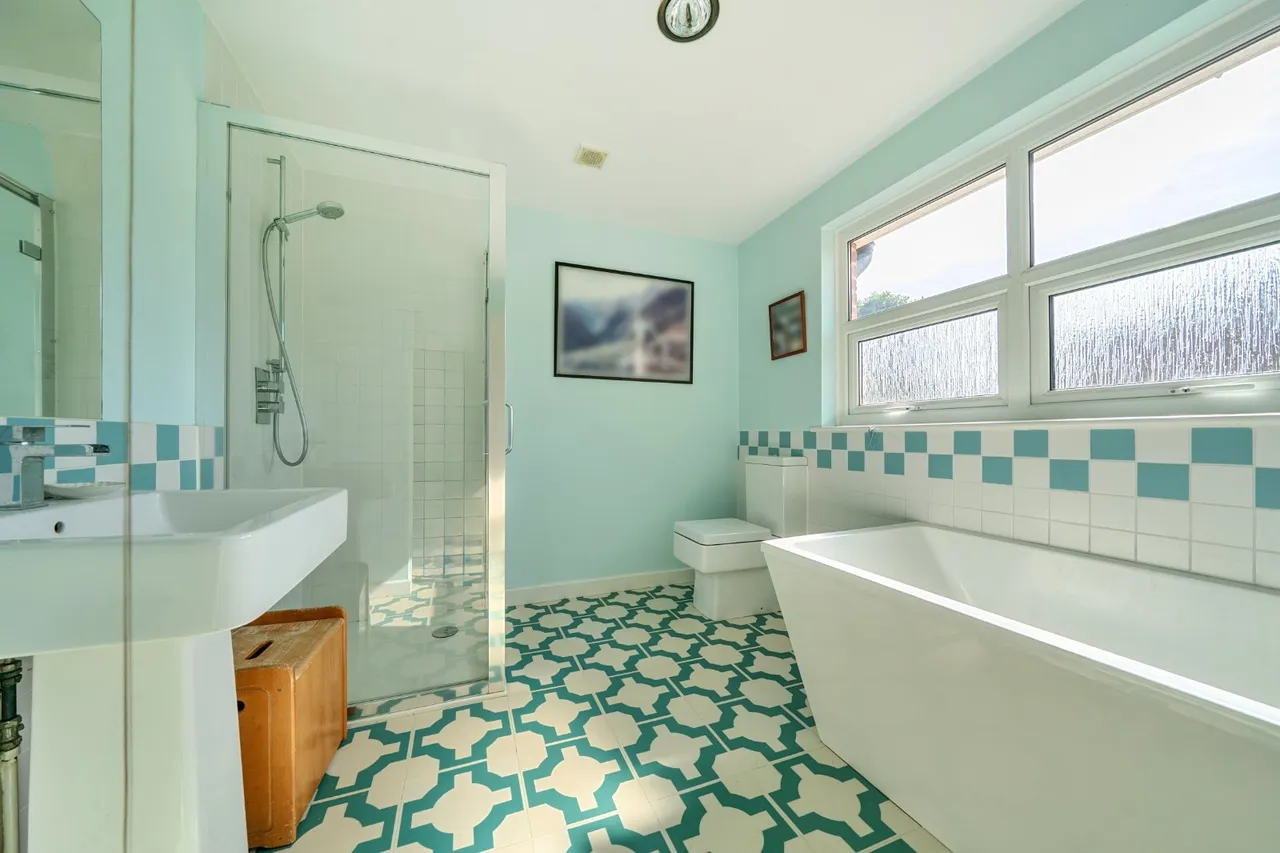 Ludwells Lane, Waltham Chase, SO32, photo 7
