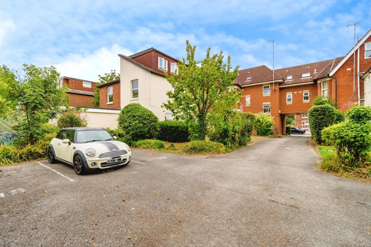 Hill Lane, Southampton, SO15, photo 8