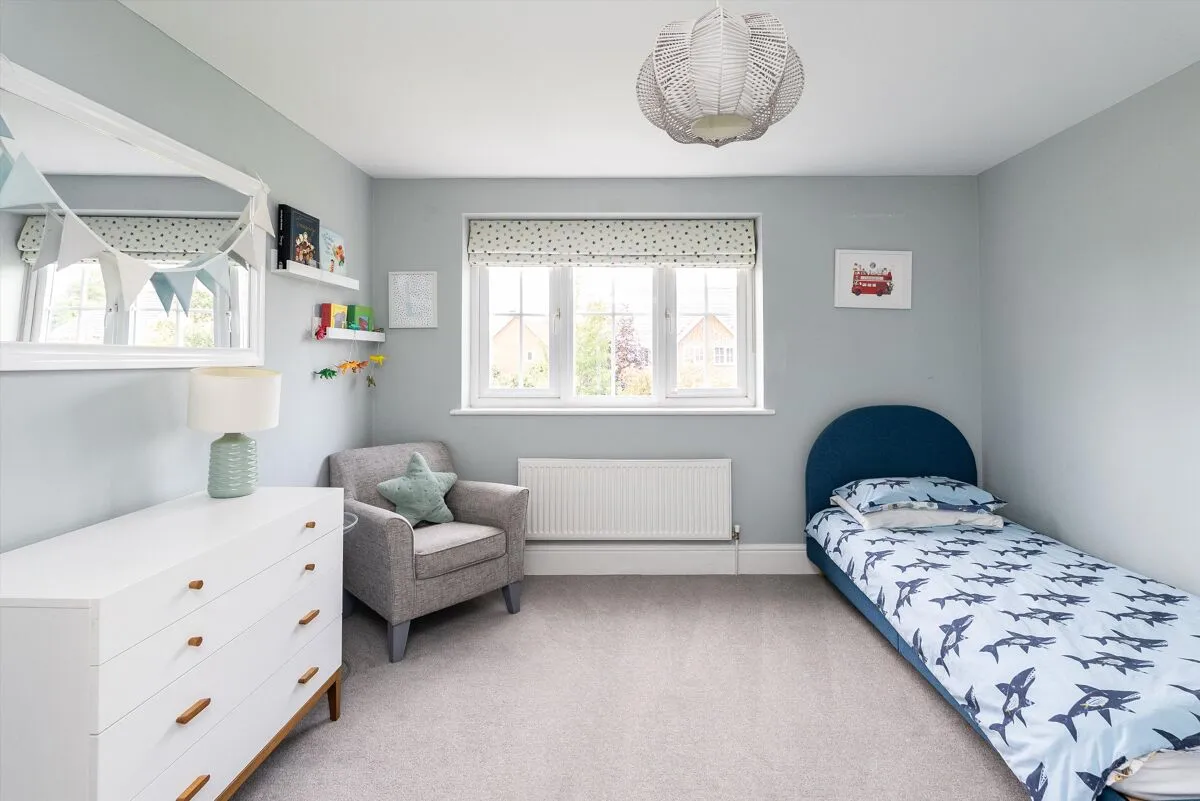 St. Andrews Gardens, Cobham, KT11, photo 15