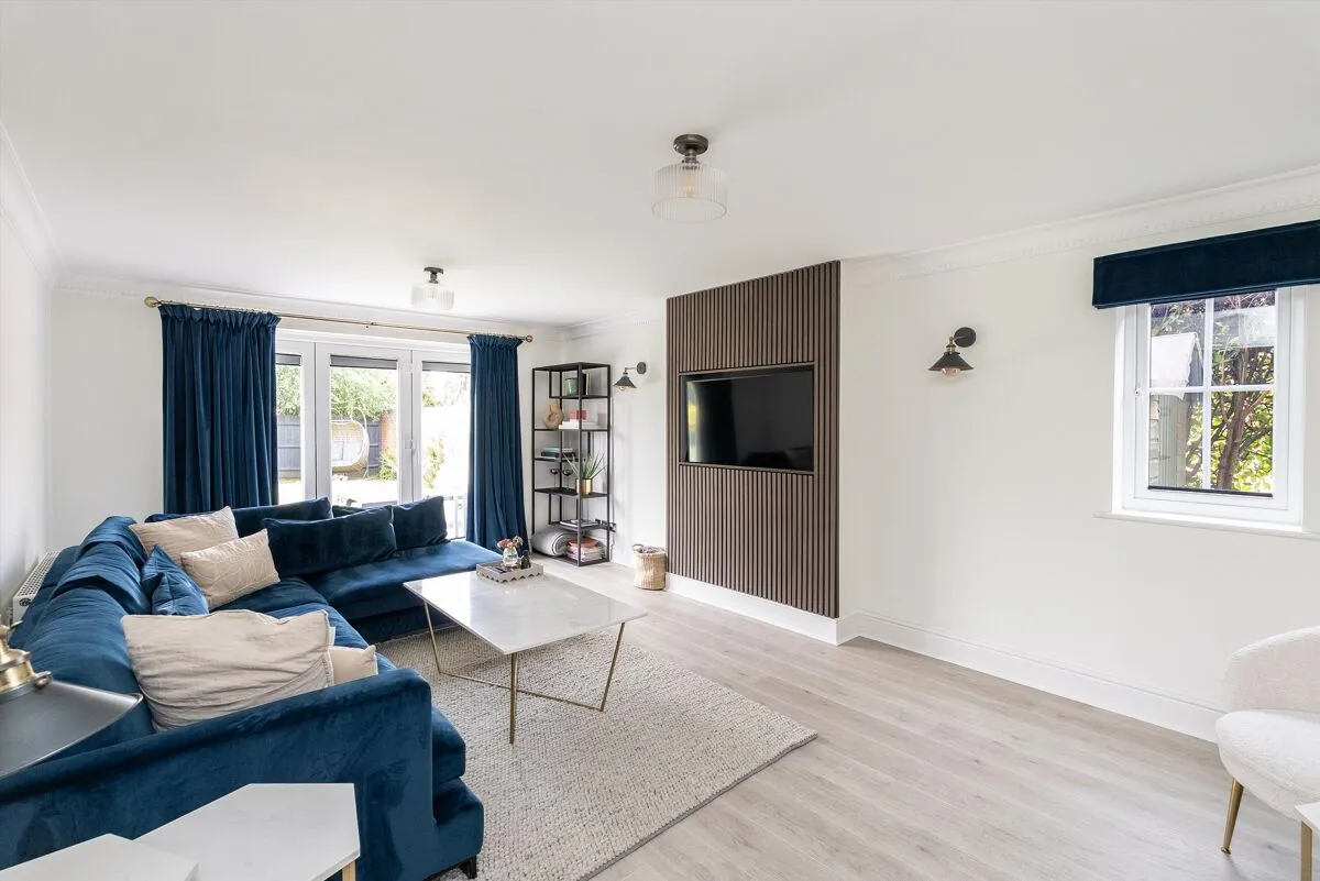 St. Andrews Gardens, Cobham, KT11, photo 9