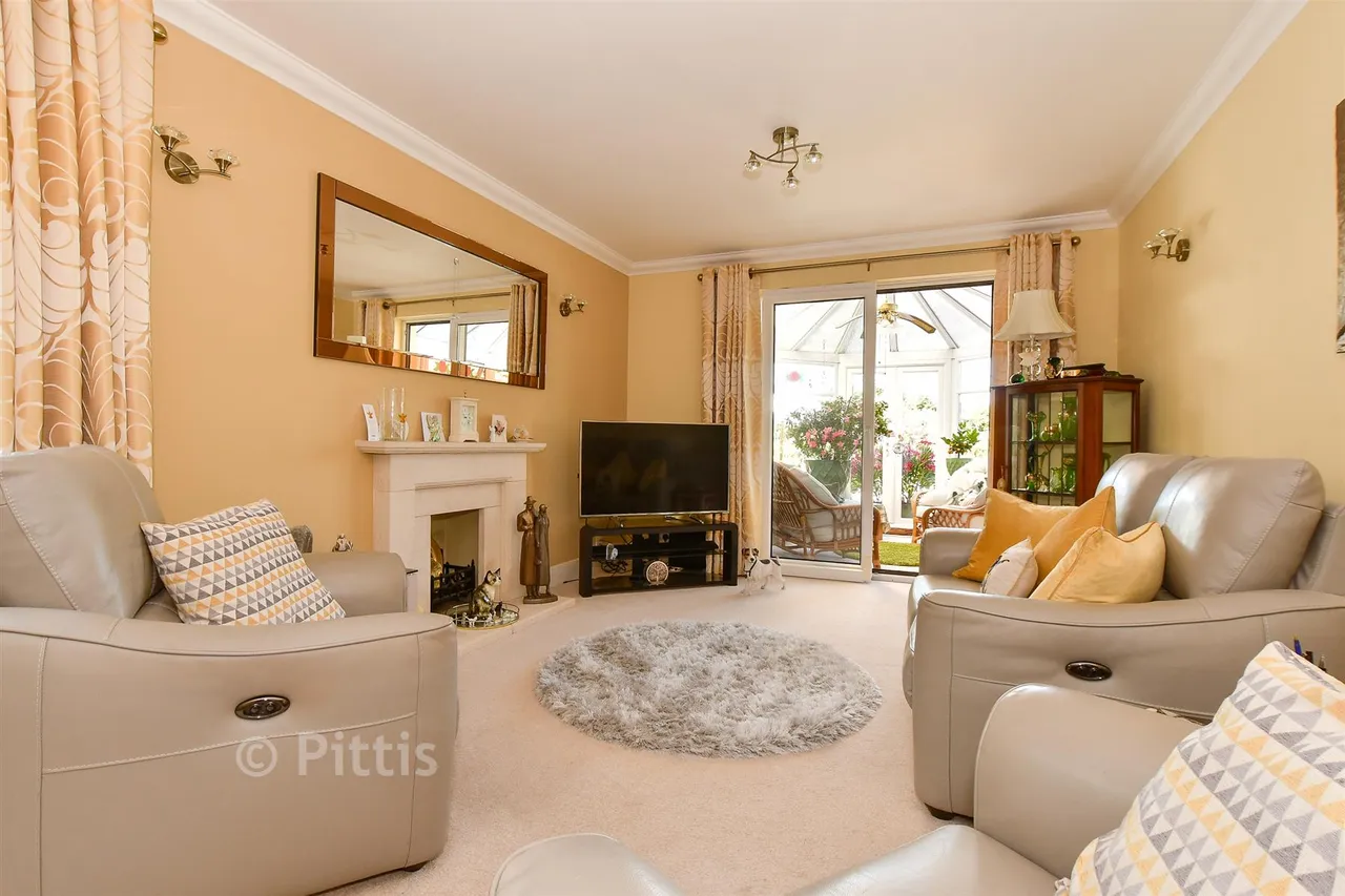 Niton Road, Rookley, PO38, photo 5