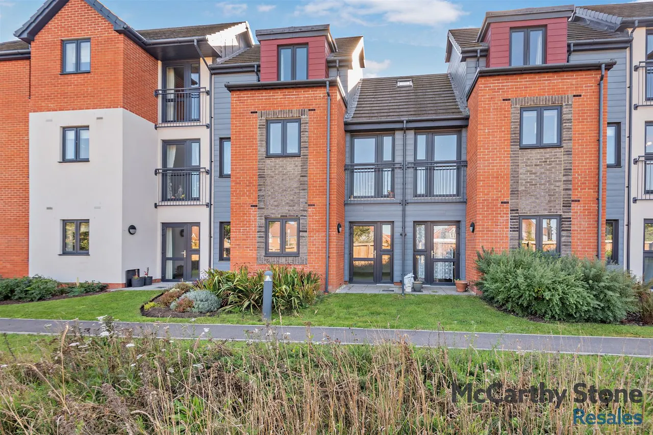 Shortwood Copse Lane, Basingstoke, RG23, photo 13