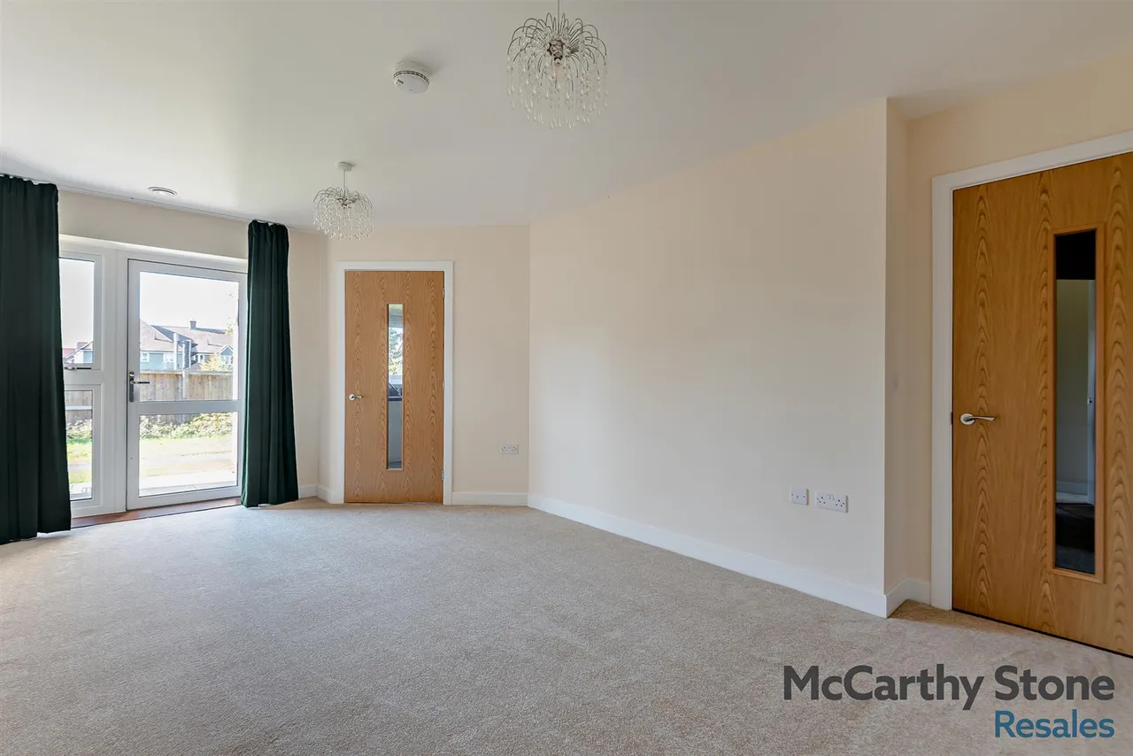 Shortwood Copse Lane, Basingstoke, RG23, photo 3
