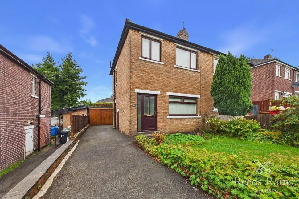 3 bed house for sale — Hill Street, Cleckheaton, West Yorkshire, BD19