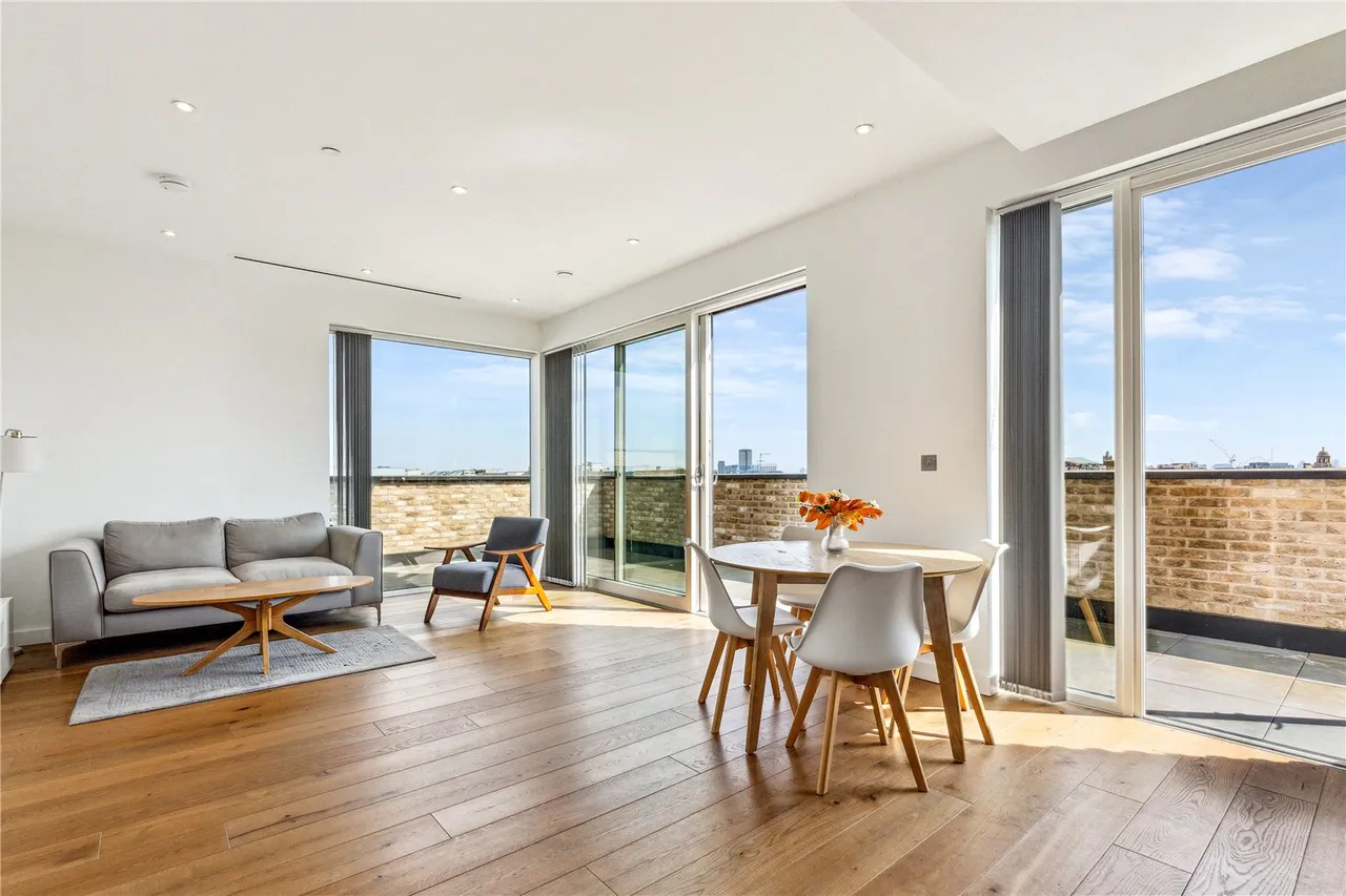 3 bed flat for sale, Fisherton Street, London, NW8