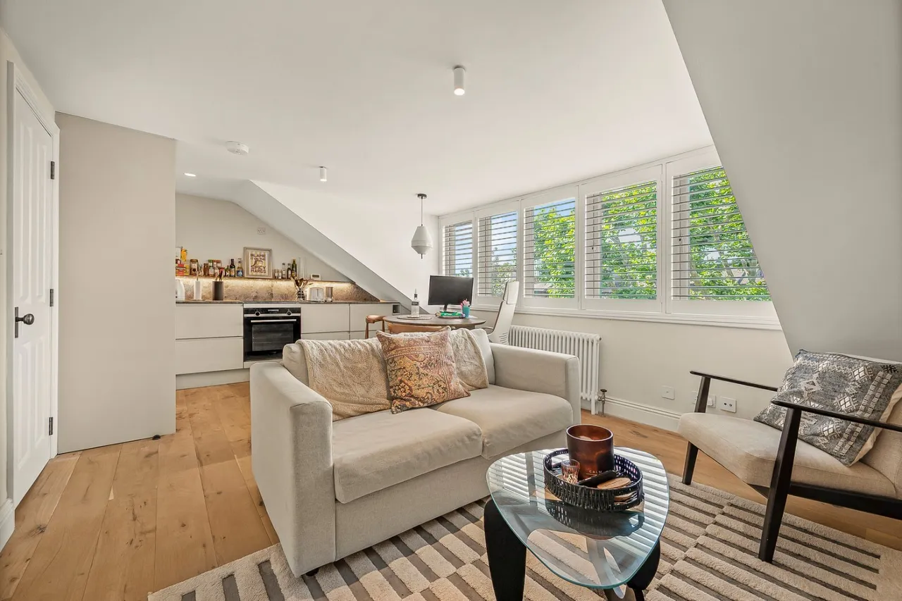 1 bed flat for sale, Primrose Gardens, Belsize Park, NW3
