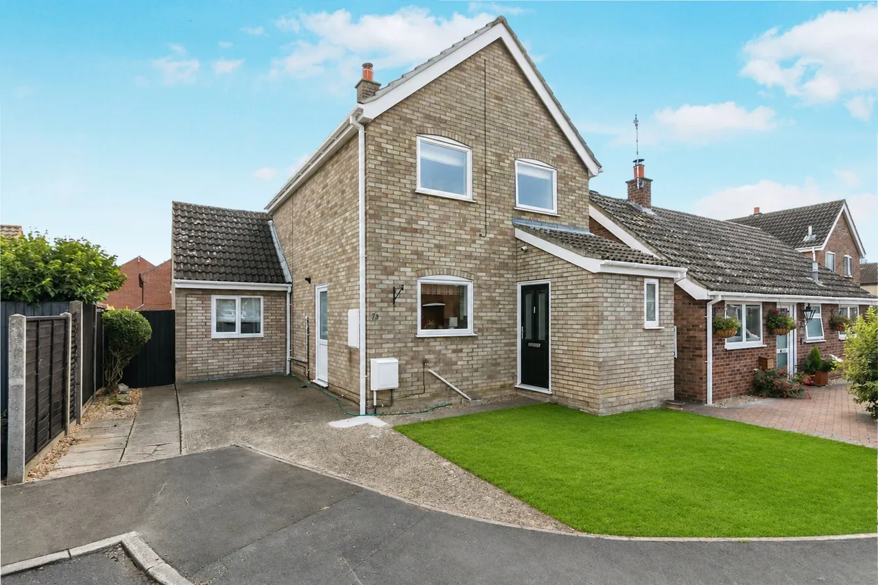 4 bed house for sale — Pilgrims Way, Harleston