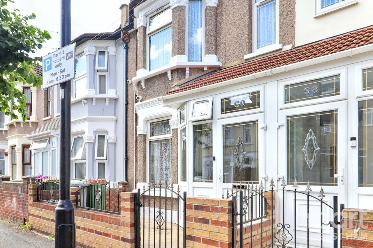 Winter Avenue, London, E6, photo 24