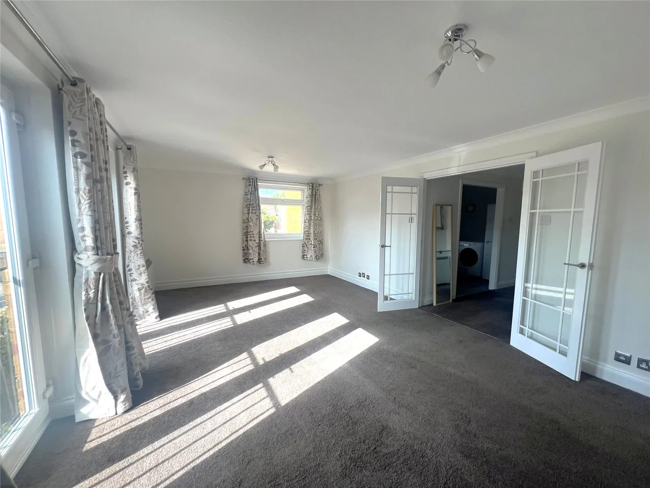 Greenlands Road, Staines, TW18, photo 6