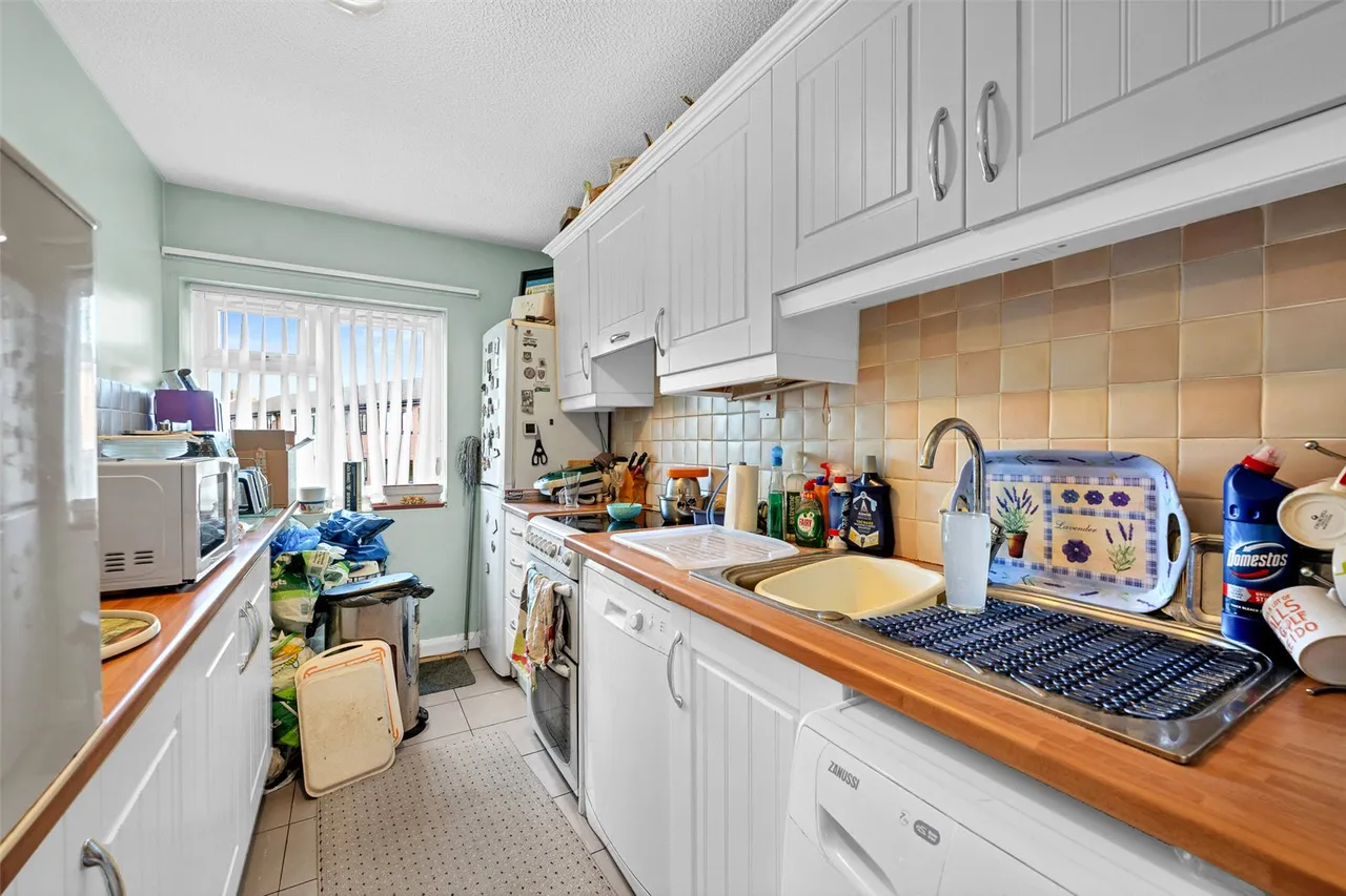 Runnymede Court, Lunedale Road, DA2, photo 9