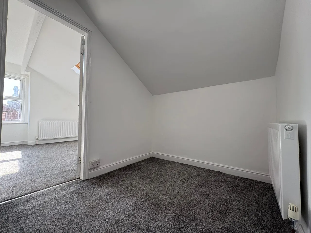 Moorfield Street, Armley, LS12, photo 7