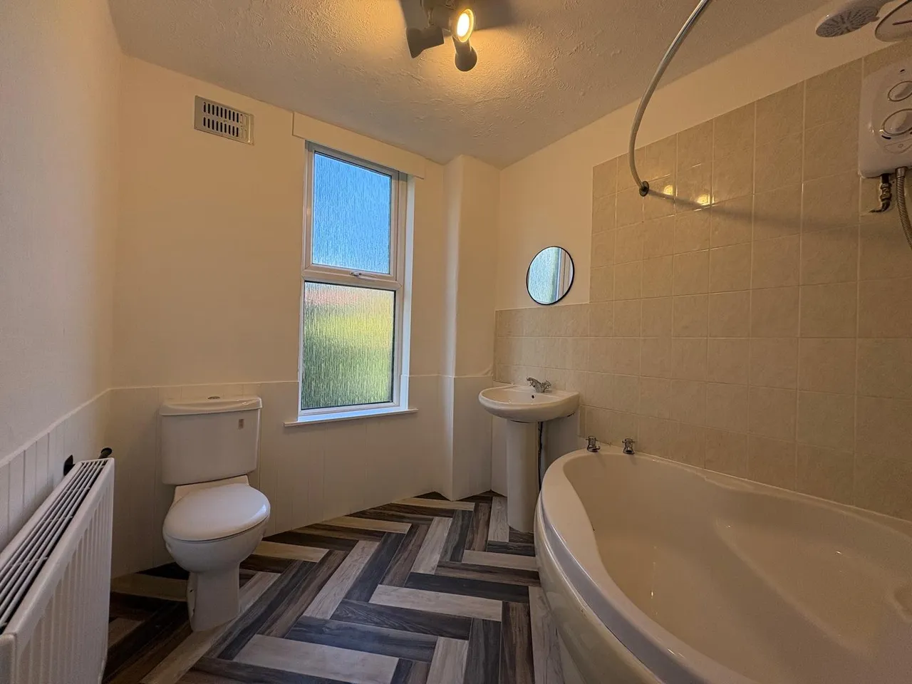 Moorfield Street, Armley, LS12, photo 9