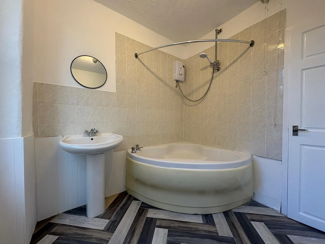 Moorfield Street, Armley, LS12, photo 8