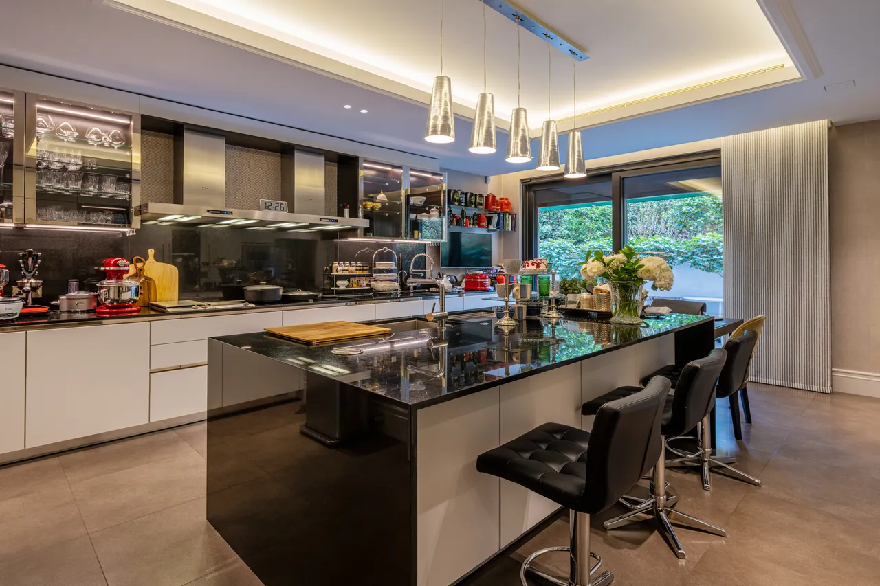 The Bishops Avenue, Hampstead, N2, photo 6