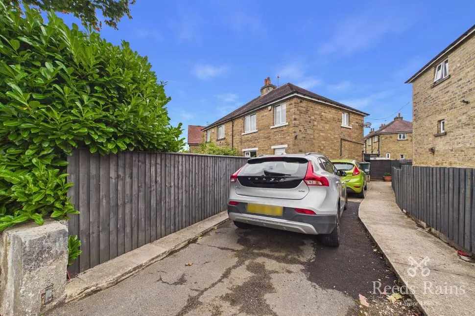 Hall Cross Road, Lowerhouses, Huddersfield, West Yorkshire, HD5, photo 8
