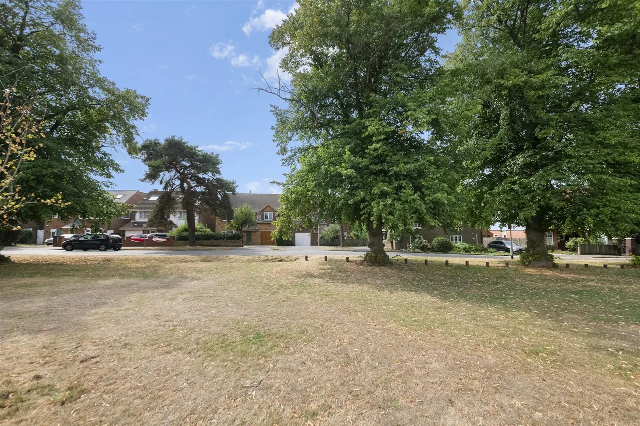 Gravel Hill, North Uxbridge, photo 29