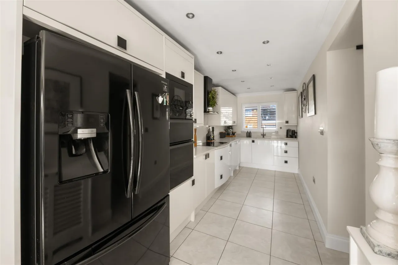 Gravel Hill, North Uxbridge, photo 22