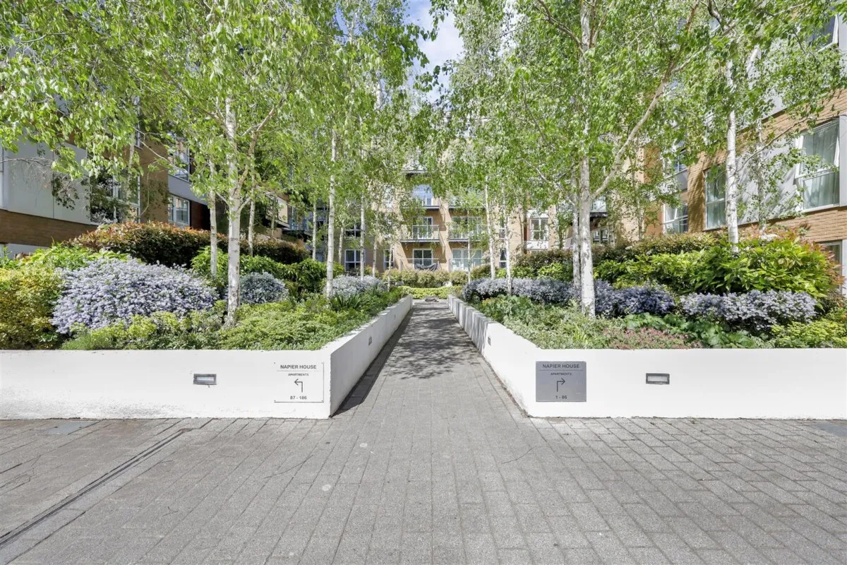Bromyard Avenue, London, W3, photo 10
