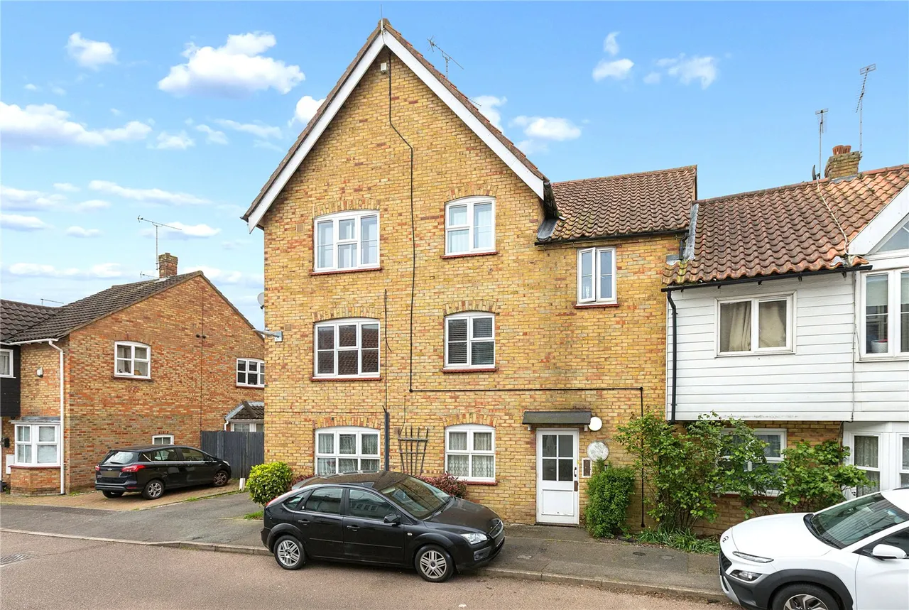 Kenilworth Place, Noak Bridge, Essex, SS15, photo 11
