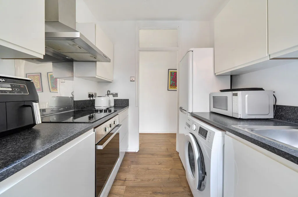 Parkview Road, London, SE9, photo 13